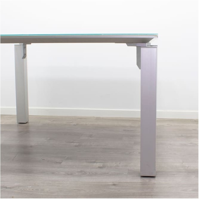Mesa reunión con tapa en cristal blanco
