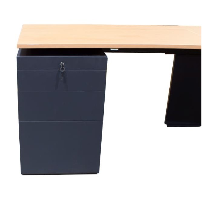 Mesa de dirección con ala (ambas direcciones)