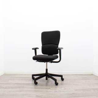 Silla operativa steelcase modelo Let's B sincro con brazos regulables altura 2