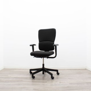 Silla operativa steelcase modelo Let's B sincro con brazos regulables altura