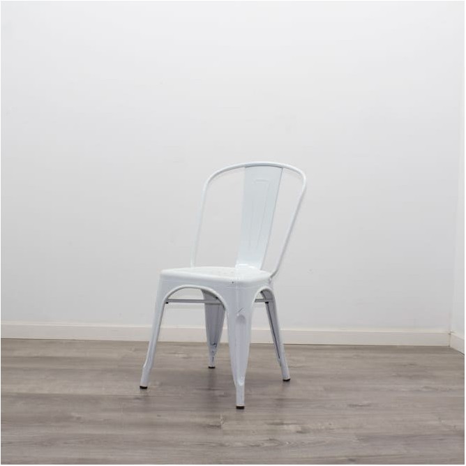 Silla metálica con respaldo (en varios colores)