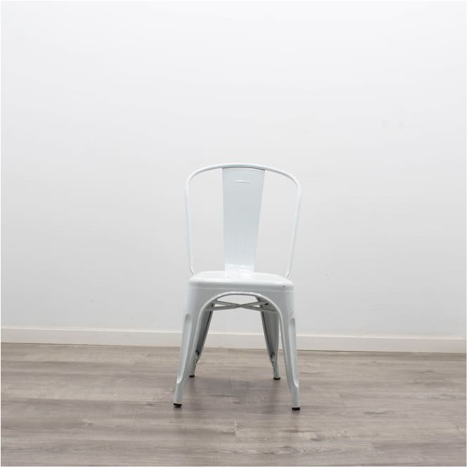Silla metálica con respaldo (en varios colores)