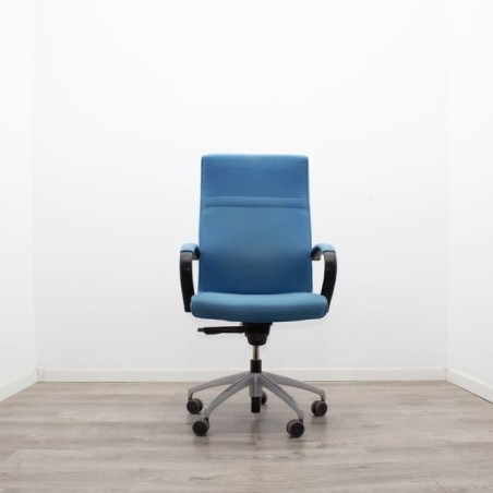 Conjunto silla operativa y 2 sillas confidentes