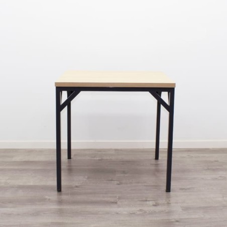 Mesa auxiliar 4 patas en gris antracita