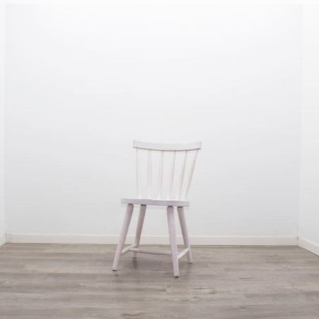 Silla colectividad de madera blanca sin brazos