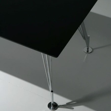 Mesa de dirección HEOS en cristal + ala