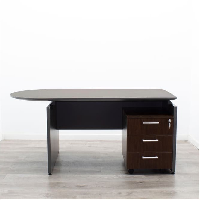Mesa de dirección con extremo circular y buck de 3 cajones