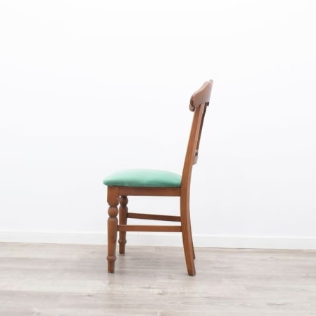 Silla clásica asiento tapizado en microfibra verde
