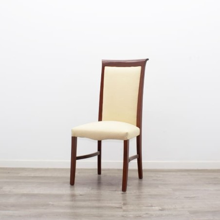 Silla clásica de madera nogal tapizado amarillo