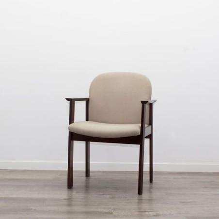 Silla clásica 4 patas madera con (tapizado varios colores)