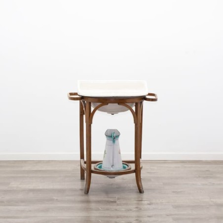 Lavabo clásico de madera