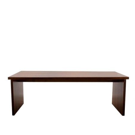 Mesa de dirección en nogal