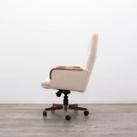 Silla de dirección tapizado en beige