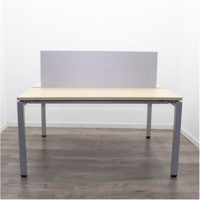 Mesa multipuestos de 2 puestos con separador