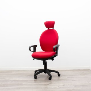 Silla operativa roja con reposacabezas 2
