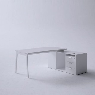 Mesa operativa M10 en blanco