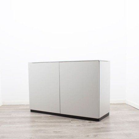 Armario bajo todo puerta gris de 120cm