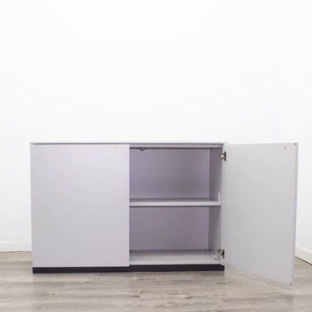 Armario bajo todo puerta gris de 120cm