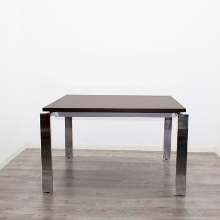 Mesa de reunión tapa en nogal de 120cm ancho