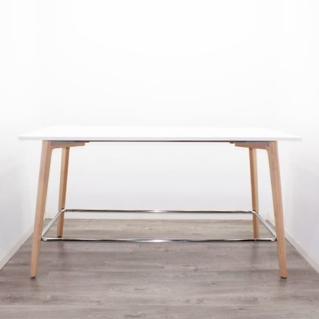 Mesa operativa alta blanca y patas de madera de 200cm