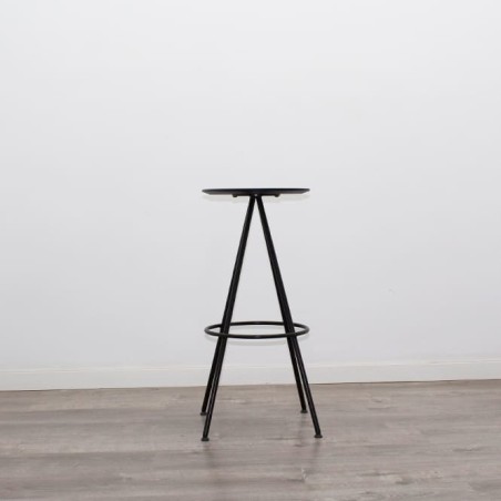 Taburete metálico con asiento de melamina negra