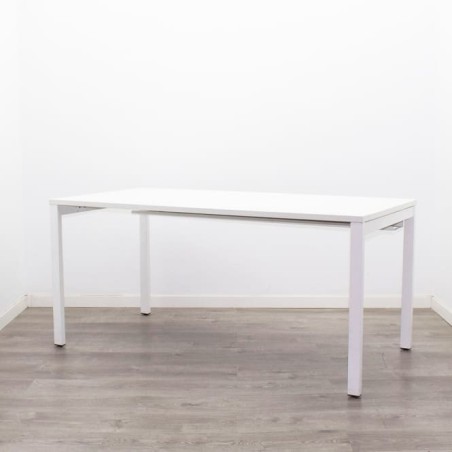 Mesa operativa blanca y estructura blanca de 160cm