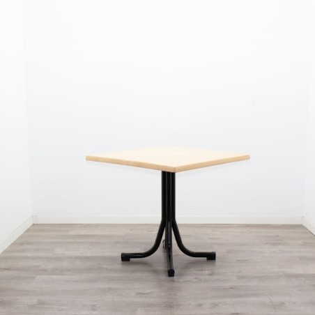 Mesa comedor 4 patas en haya con pata de aspa