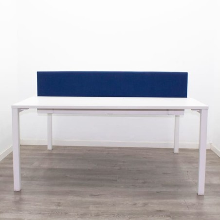 Mesa multipuestos de 2 o 4 puestos con separador azul