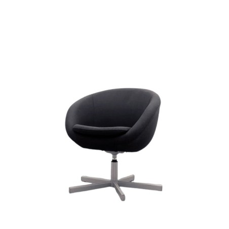 Silla de espera giratoria negra