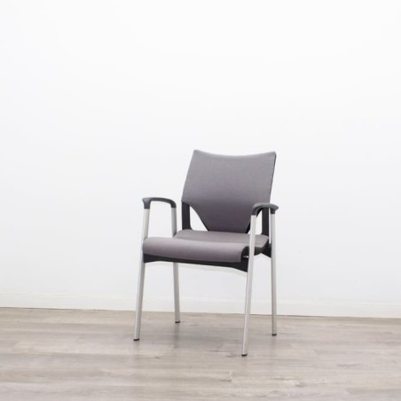 Silla confidente gris de 4 patas