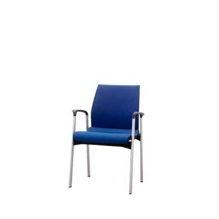 Silla confidente azul de 4 patas grises