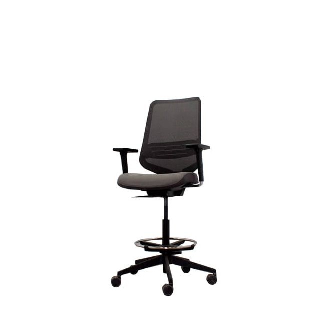 Taburete operativo respaldo malla asiento gris