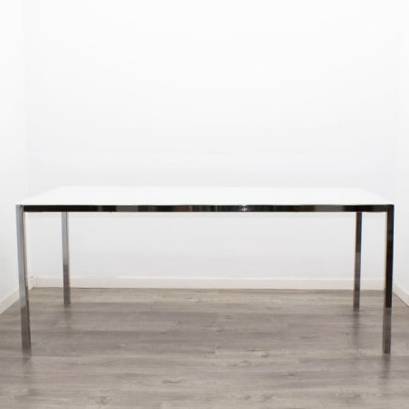 Mesa operativa cromada y cristal templado de 180cm