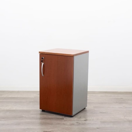 Armario bajo todo puertas cerezo y gris de 45,5cm