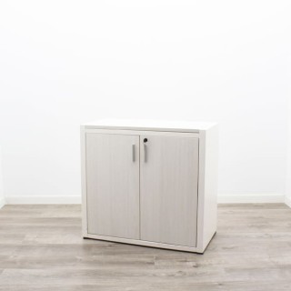 Armario metálico bajo todo puertas en blanco con beta de 84cm 2