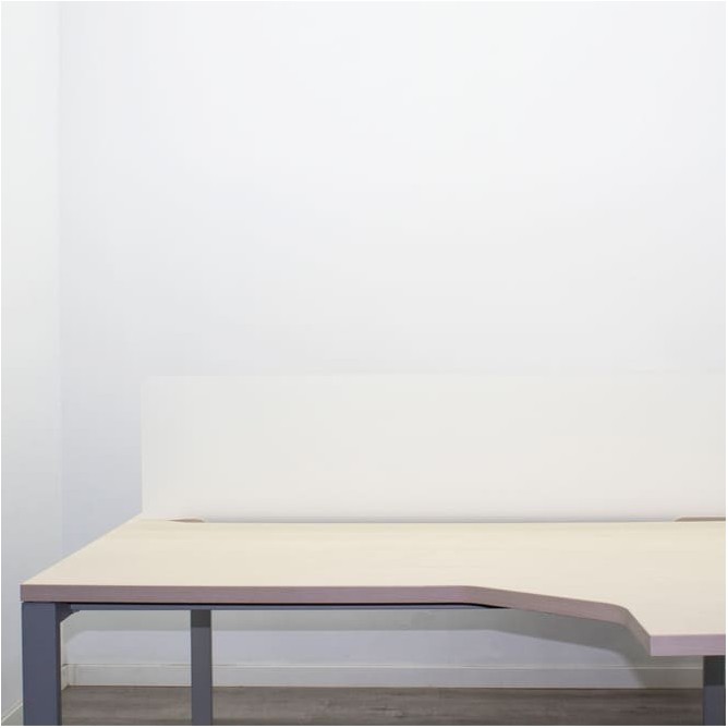Mesa multipuestos de 2 puestos con separador y ala