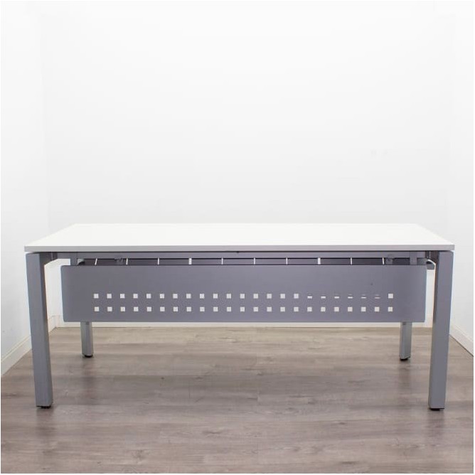 Mesa operativa blanca y gris de 180cm