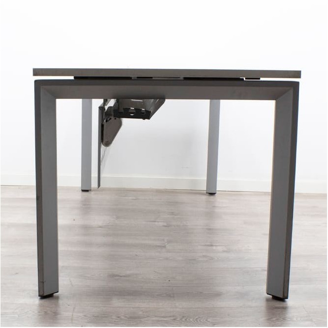 Mesa operativa blanca y gris de 180cm
