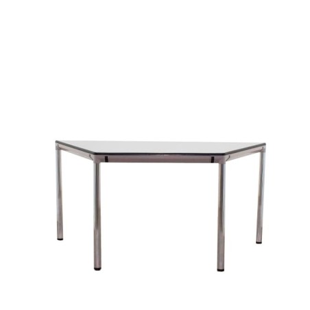 Mesa operativa de trapecio gris de 150cm