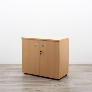 Armario bajo todo puertas en haya con llave de 80cm 2