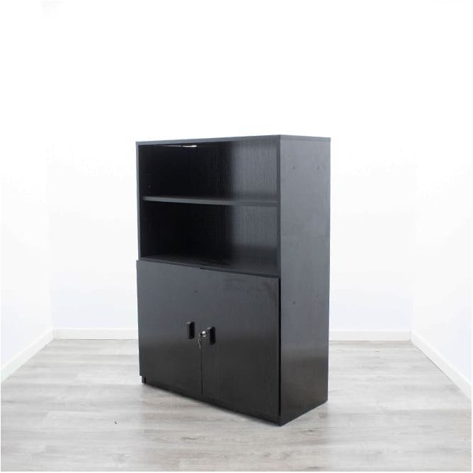 Armario medio negro con puertas bajas 92cm
