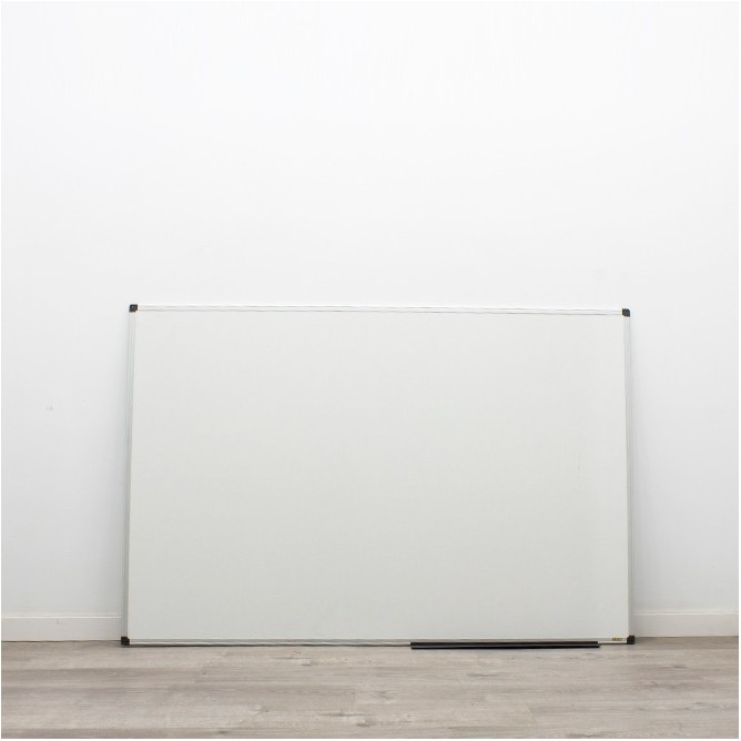 Pizarra de pared blanca de 150x100