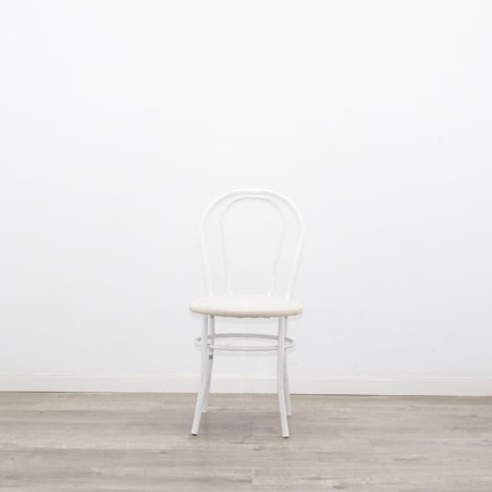 Silla colectividad en blanco con asiento en napel
