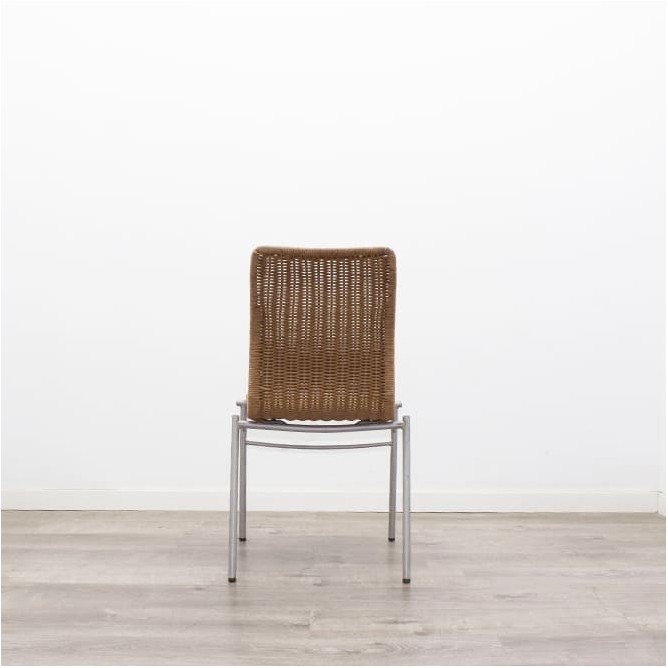 Silla colectividad con asiento y respaldo en mimbre