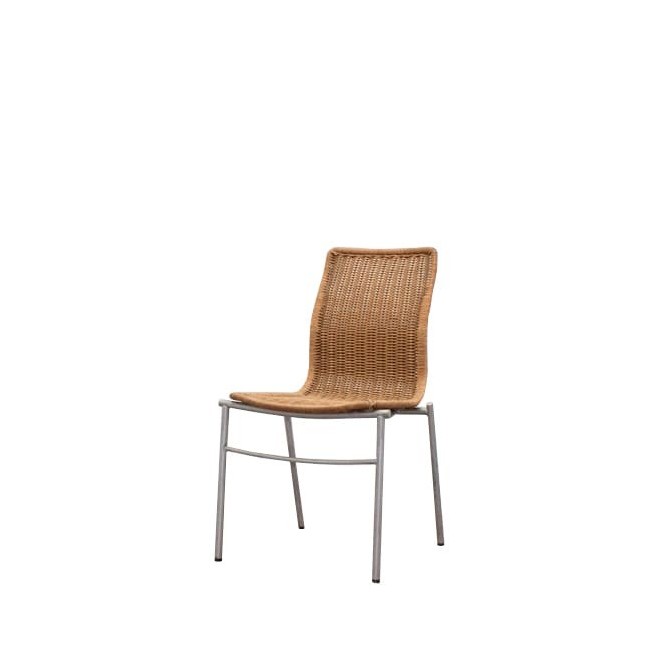 Silla colectividad con asiento y respaldo en mimbre