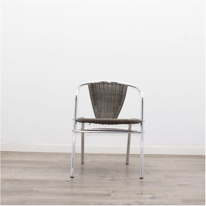 Silla colectividad con asiento y respaldo en mimbre cromada