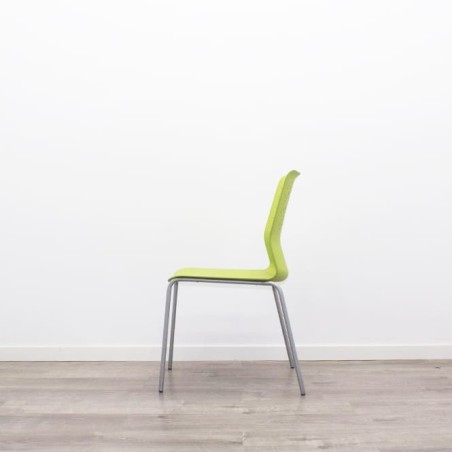 Silla colectividad en polipropileno rojo, verde o naranja-Mercaoficina