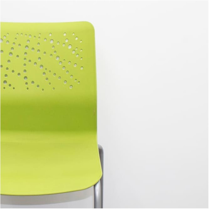 Silla colectividad en polipropileno rojo, verde o naranja-Mercaoficina