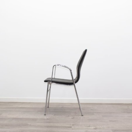 Silla confidente napel negro y estructura cromada