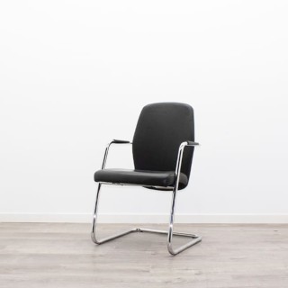 Silla confidente respaldo trasero de madera en napel negro 2